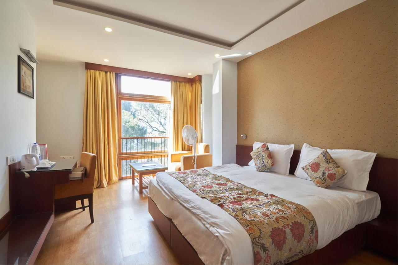 The Golden Crest Hotel กังต็อก ภายนอก รูปภาพ